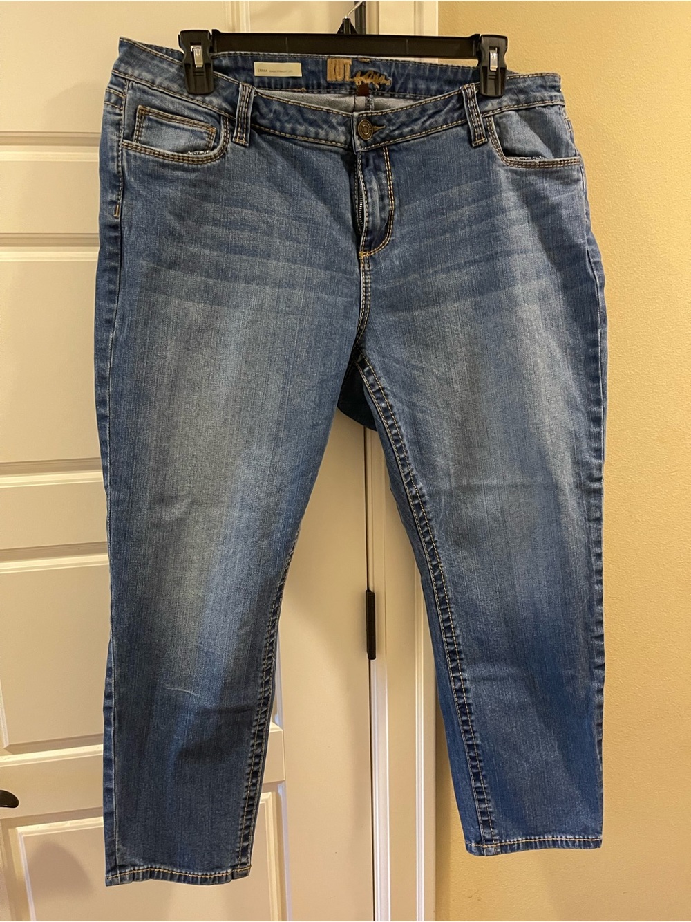 Kut from the Kloth Emma Ankle Jeans, 18W